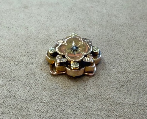Pearl-colored-photo-3
