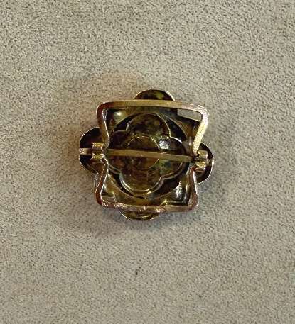 Pearl-colored-photo-4