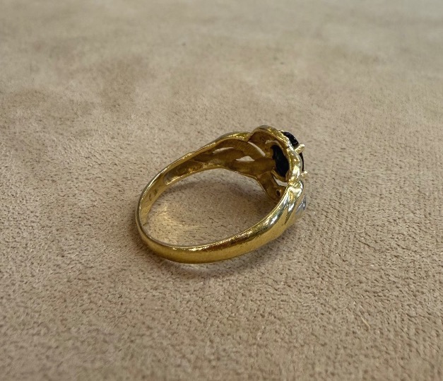 Interlaced Sapphire Ring-photo-1