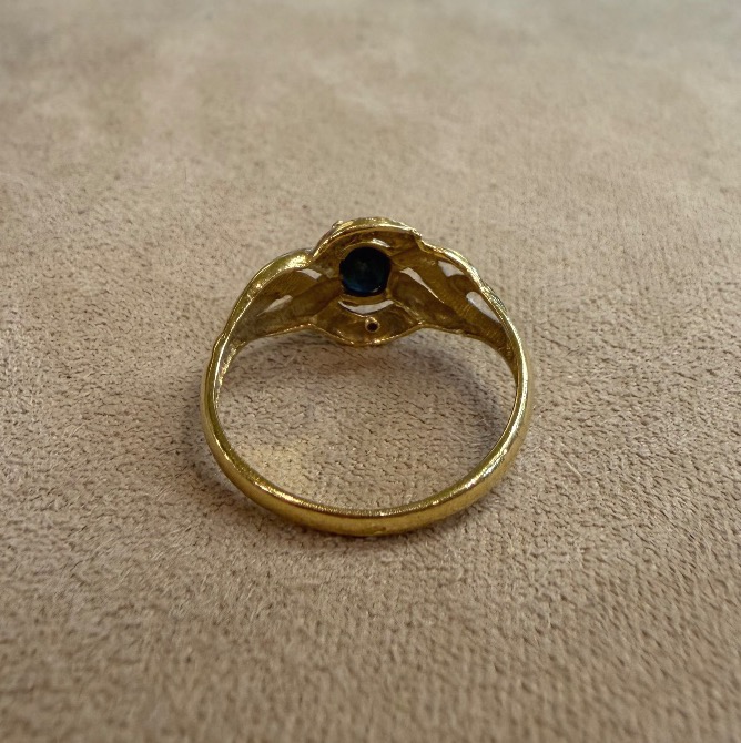 Interlaced Sapphire Ring-photo-2