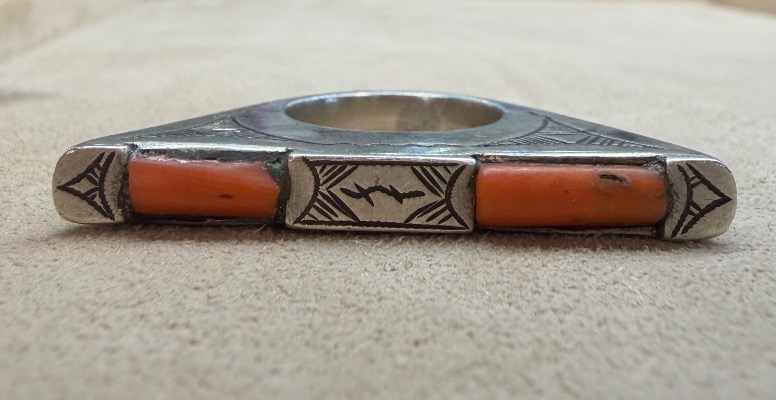 Bague berbere corail-photo-1
