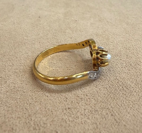 "you And Me" Pearl And Diamond Ring-photo-1