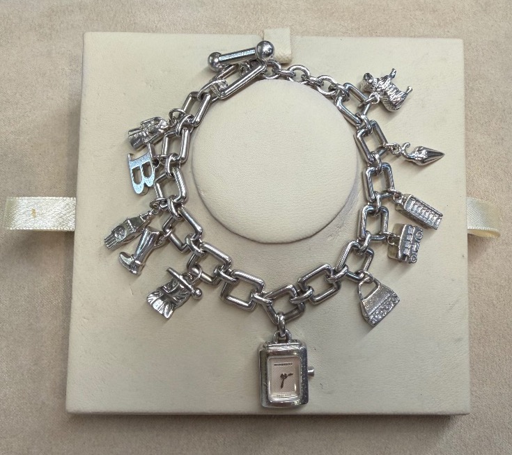 Burberry Charms Watch-photo-2
