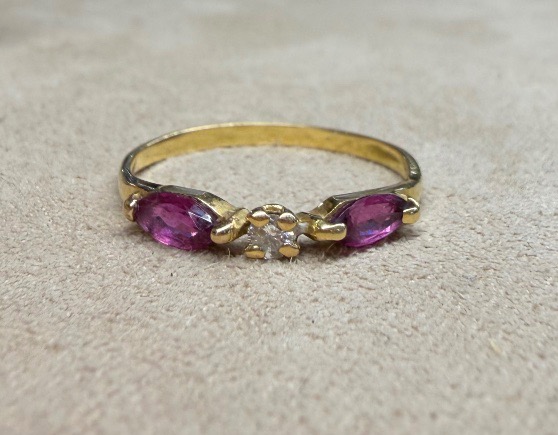 Bague ligne Rubis et diamant