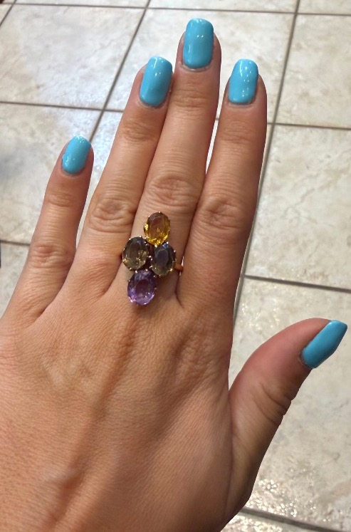 Diamond-shaped Ring-photo-1
