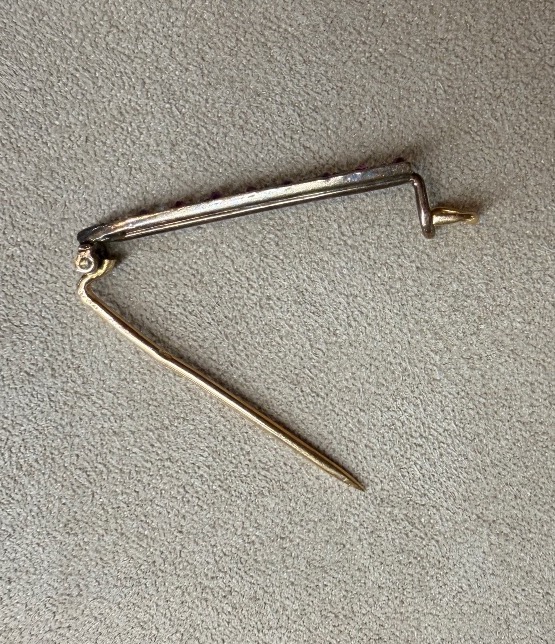 Line Pin-photo-1