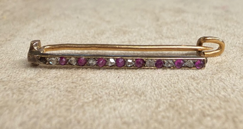 Line Pin