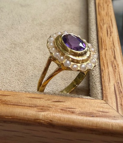 Oval Amethyst And Pearl Ring-photo-3