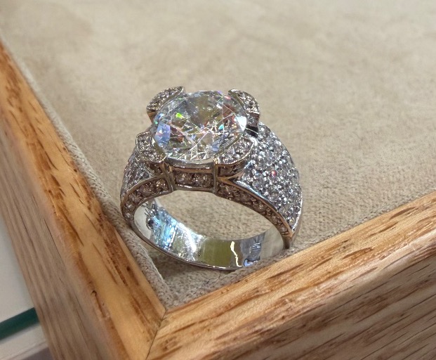 Bague Bandeau Zirconiums