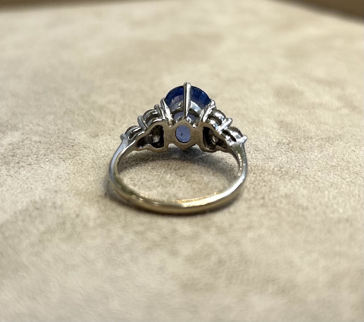 Sapphire & Diamond Ring-photo-1