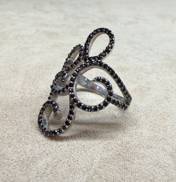 Interlaced Ring-photo-4