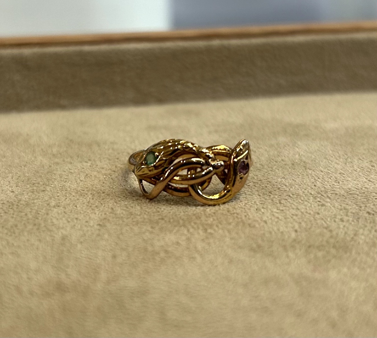 Emerald Ring-photo-3