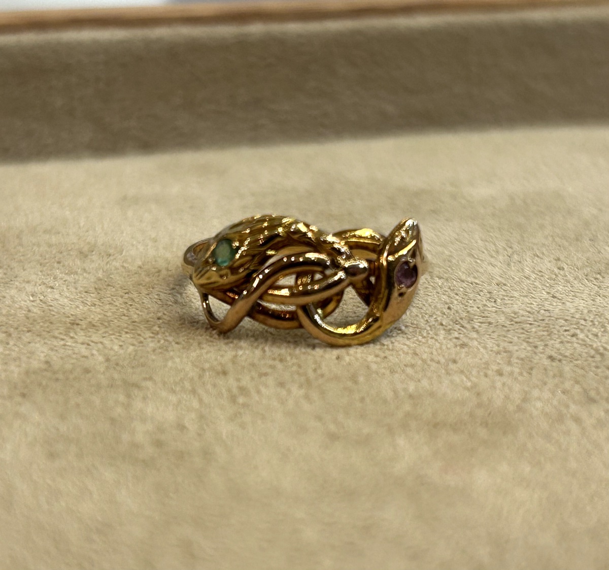 Emerald Ring-photo-4