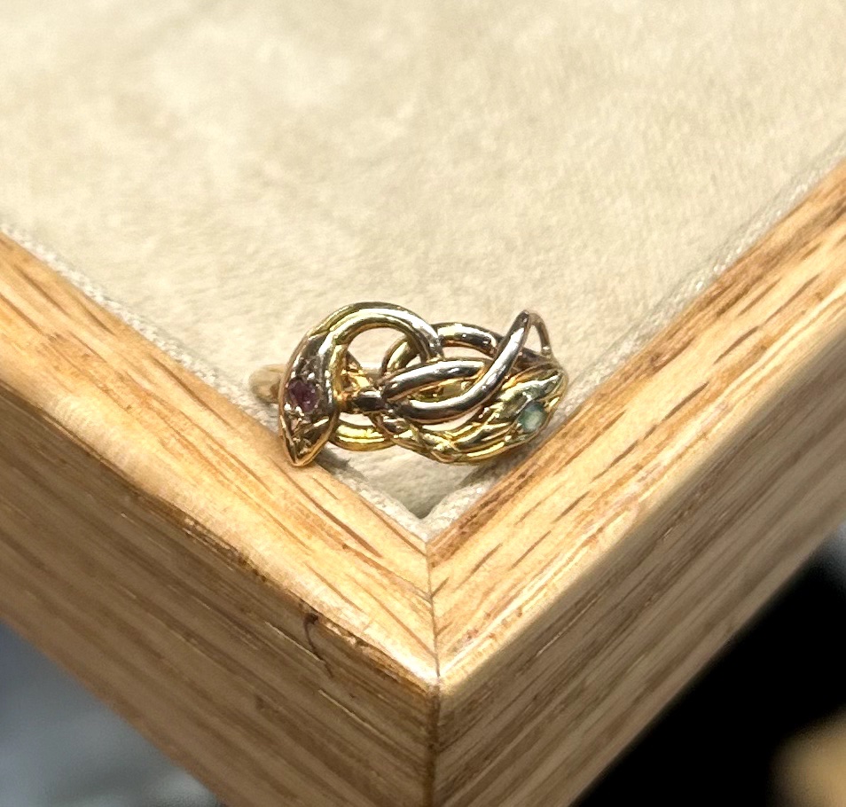 Emerald Ring-photo-3