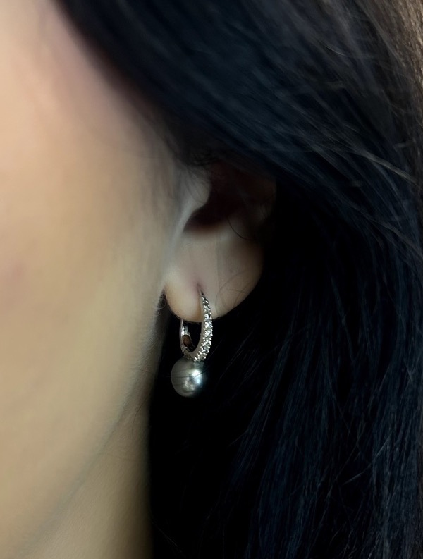 Earrings-photo-2