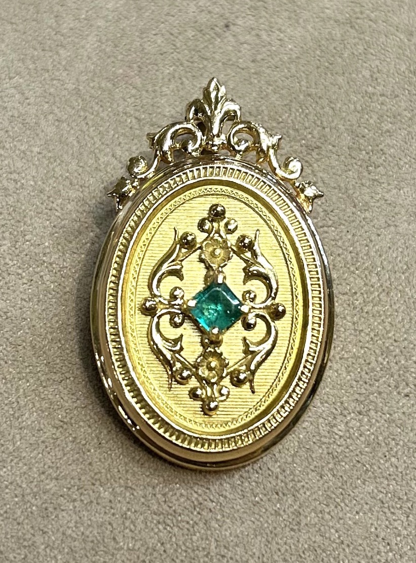 Emerald Brooch & Pendant