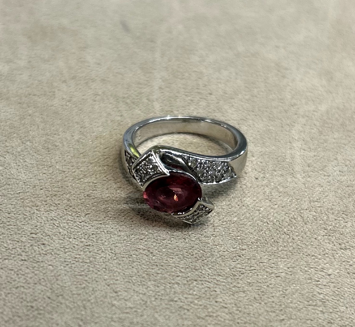 Pink Tourmaline & Diamond Ring-photo-4