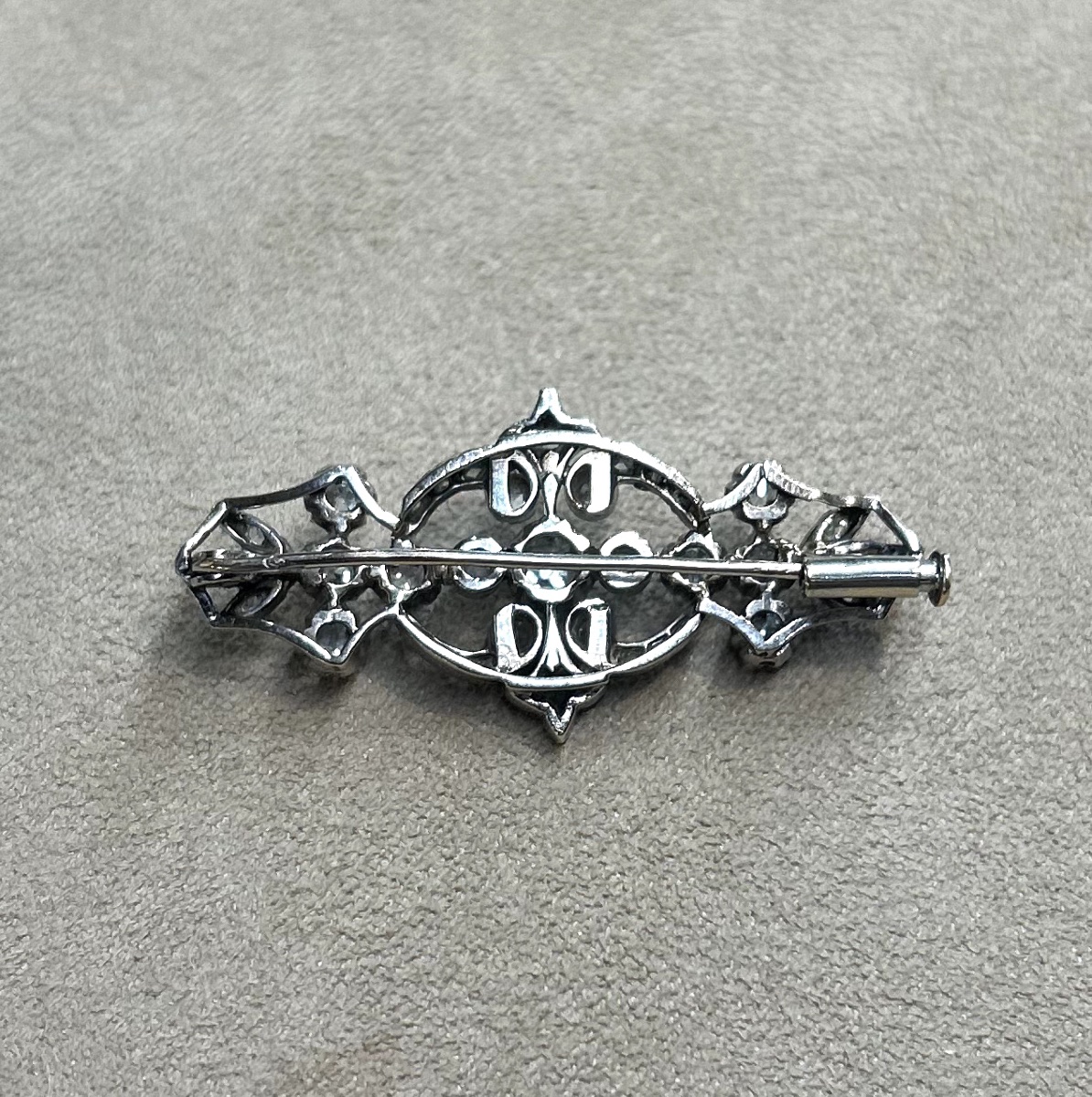 Broche diamants-photo-1