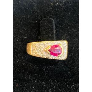 Pear Ruby Ring