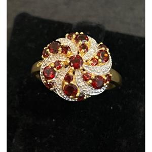 Garnet And Diamond Swirl Ring 