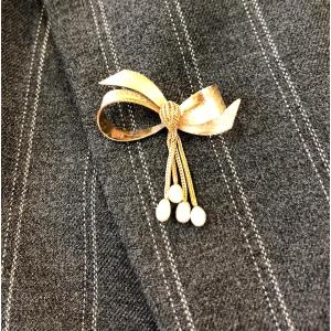 Pearl Knot Brooch
