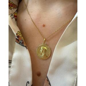Médaille Virgo Maria