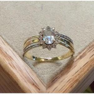 Pompadour Ring