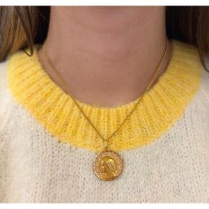 Médaille vierge