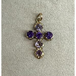 Pendentif croix Améthystes