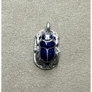 Pendentif scarabée email