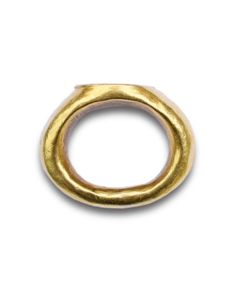 Bague Romaine Avec Une Intaille En Pierre De Sang d'Hélios. Gréco-romain, 2e Siècle Après Jc. -photo-3