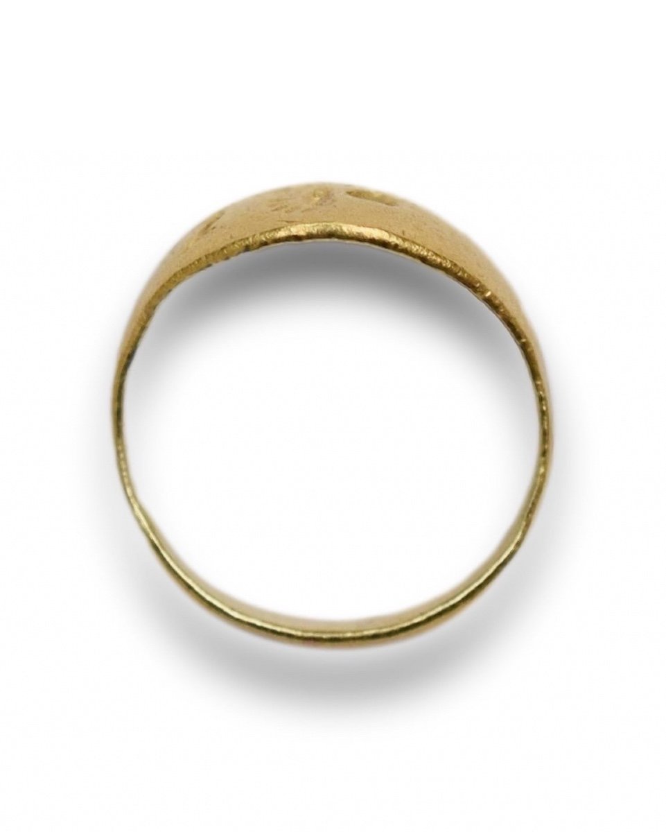 Ancient Gold Child’s Ring With A Flying Eros. Roman, 1st / 2nd Century Ad.-photo-3