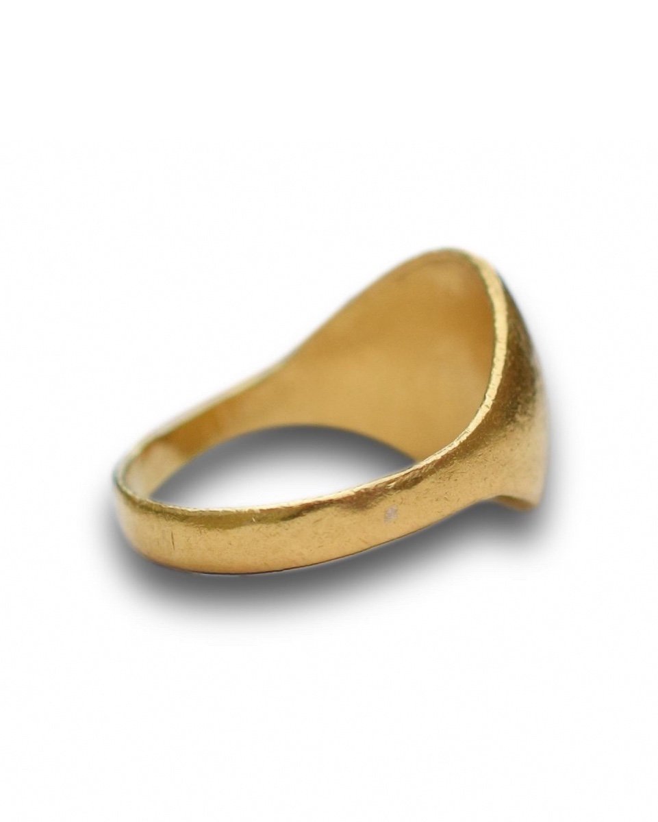 Ancient Gold Child’s Ring With A Flying Eros. Roman, 1st / 2nd Century Ad.-photo-8