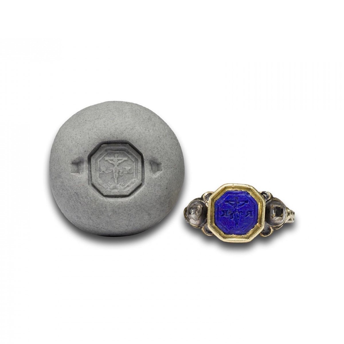Baroque Ring With A Lapis Lazuli Intaglio Of The Crucifixion. German, C. 1670.-photo-1