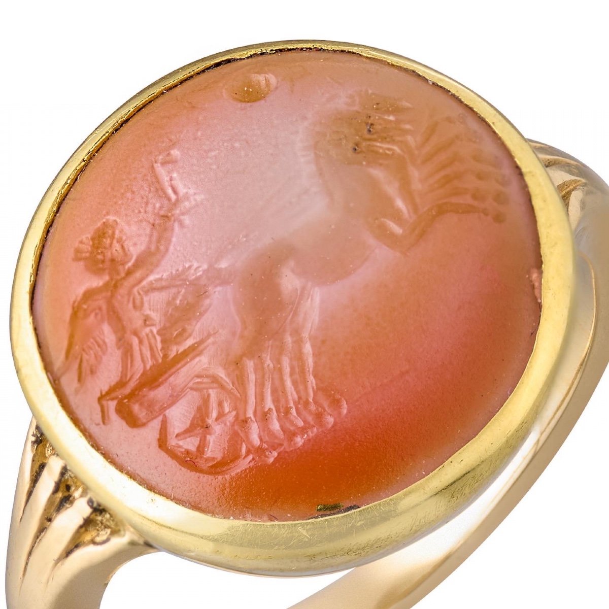 Gold Ring With An Ancient Intaglio Of Victory. Roman, 1st - 2nd Century.-photo-4