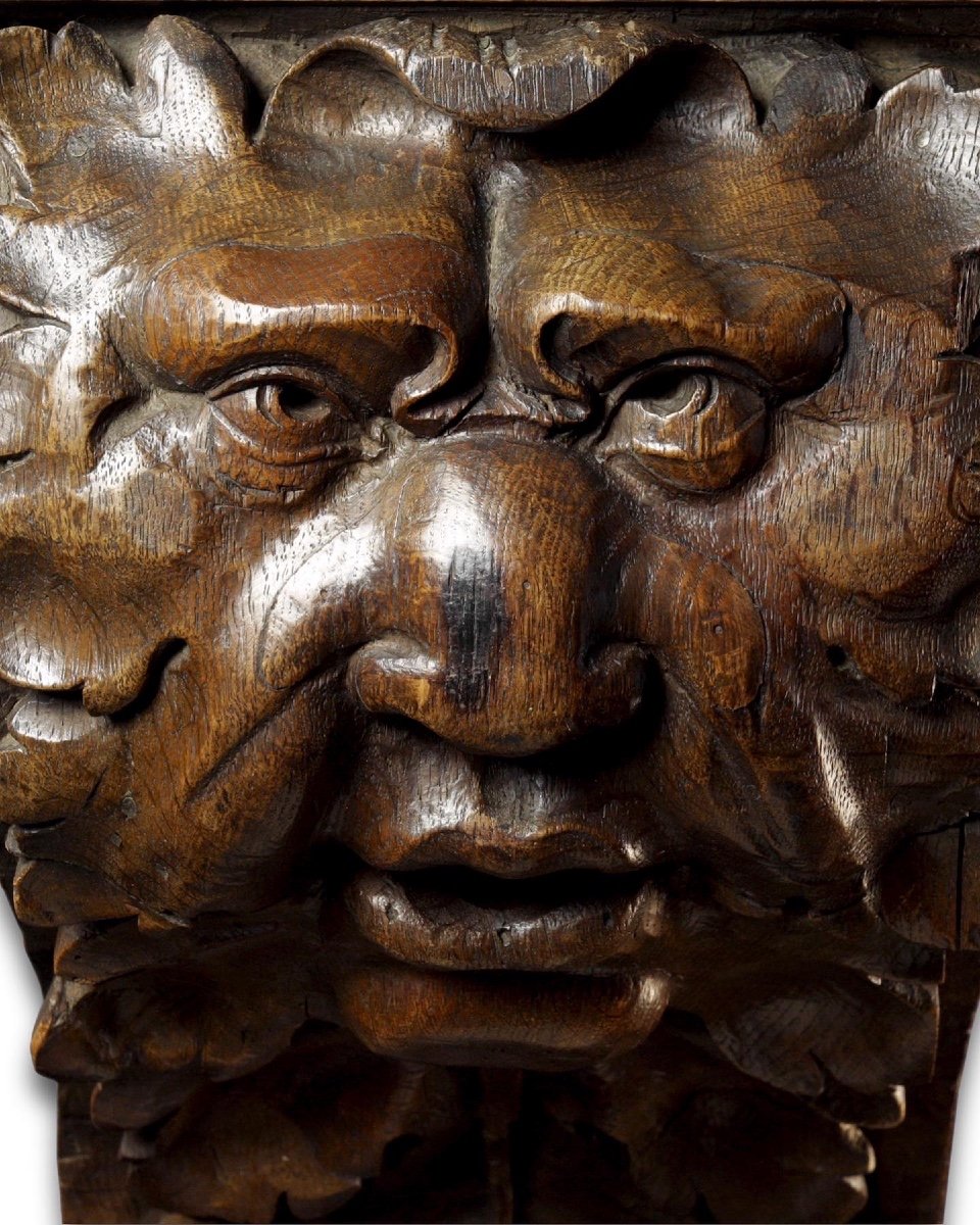 Baroque Oak Bracket Carved With The Head Of A Green Man. Flemish, 17th Century.-photo-3