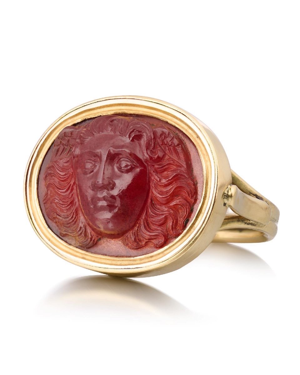 Fine Carnelian Cameo With The Head Of Medusa. Italian, 17th Century.