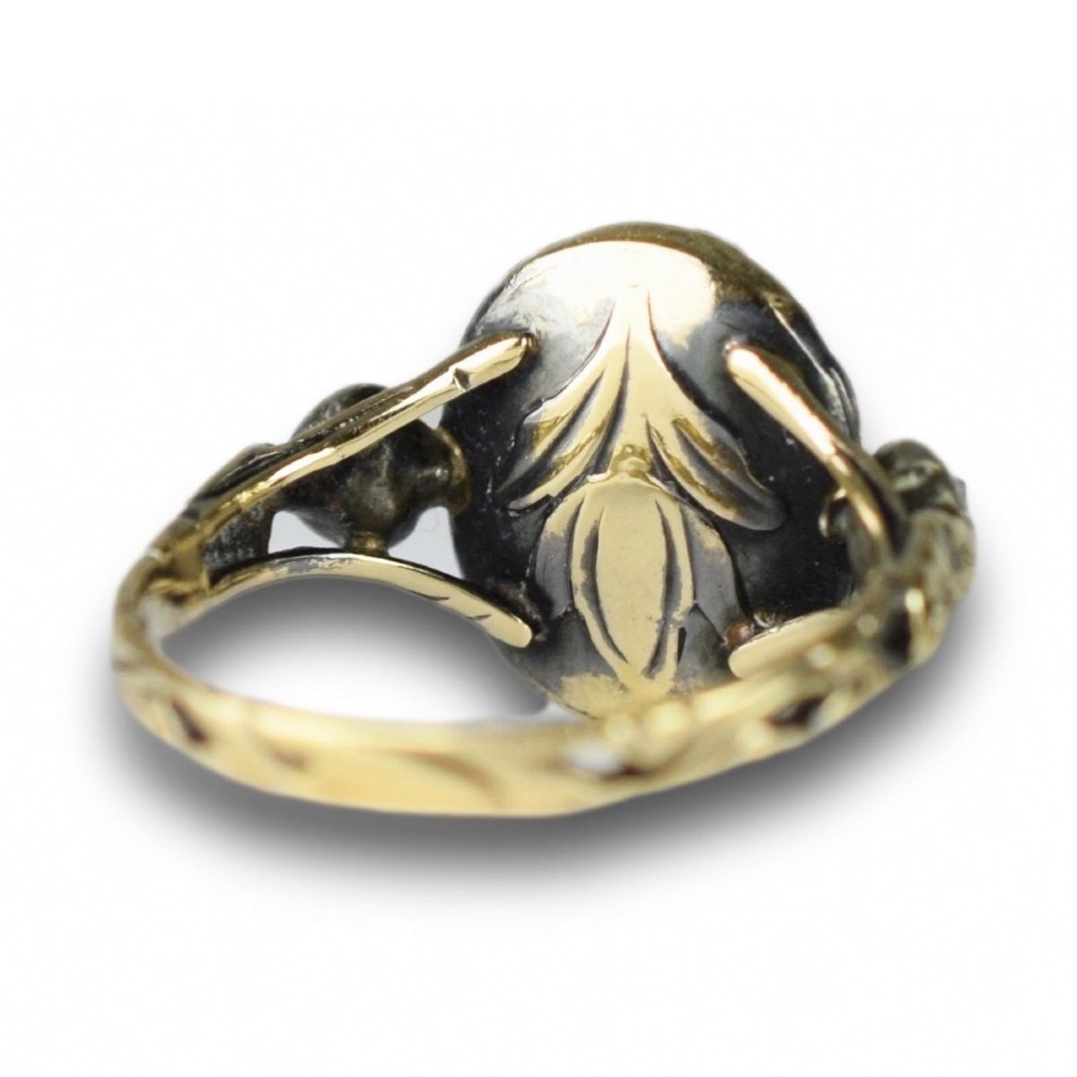 Gold & Diamond Ring With An Intaglio Of Christ. Italian Or German, Circa 1670.-photo-2