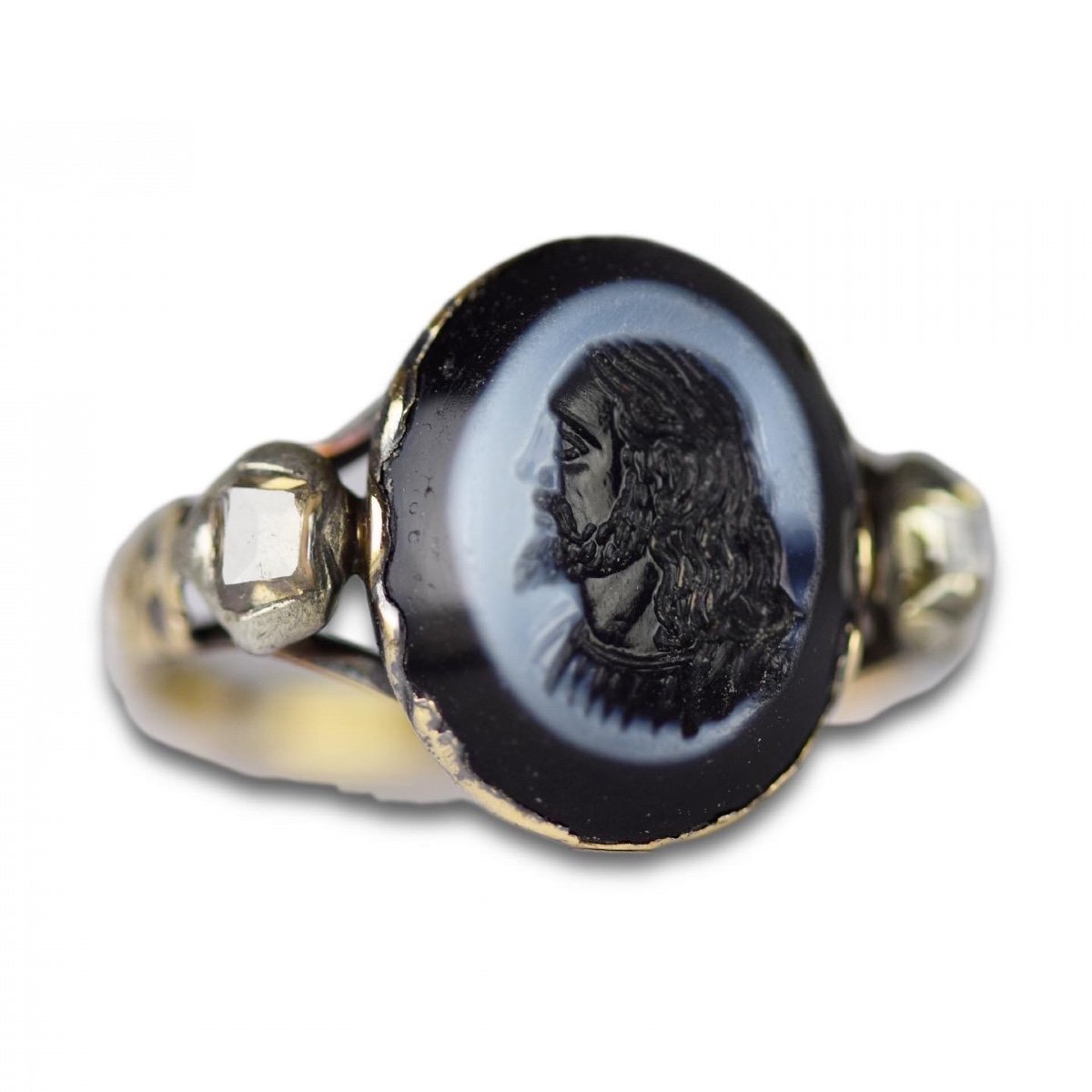 Bague En Or Et Diamants Avec Une Intaille Du Christ. Italien Ou Allemand, Vers 1670. -photo-7