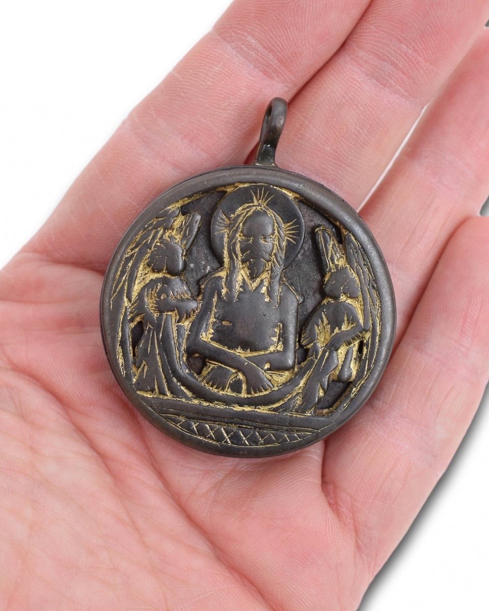 Double Sided Copper Gilt Devotional Reliquary Pendant. German, 15th Century.-photo-4