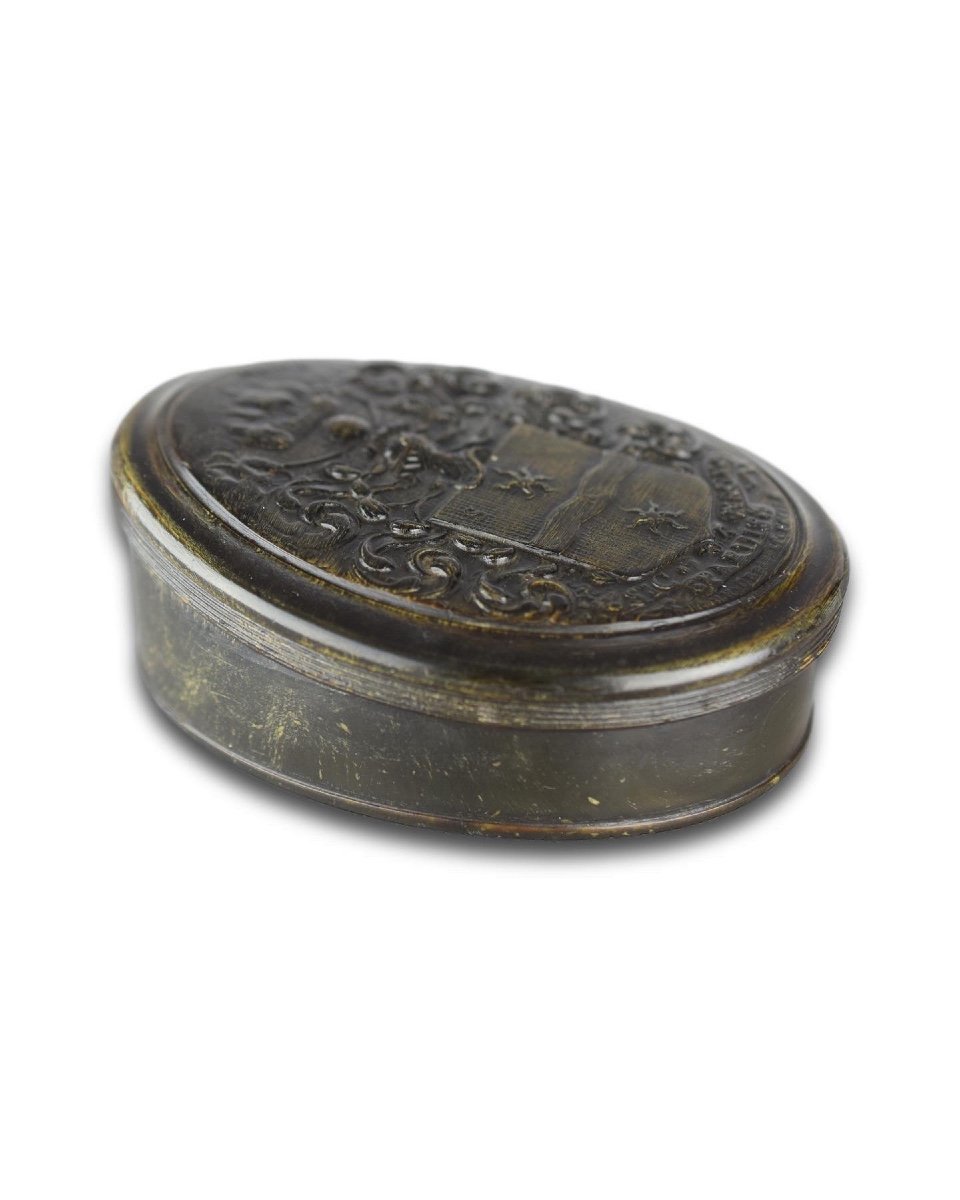 Horn Box With The Arms Francis Drake, By John Obrisset. English, 18th Century.-photo-5