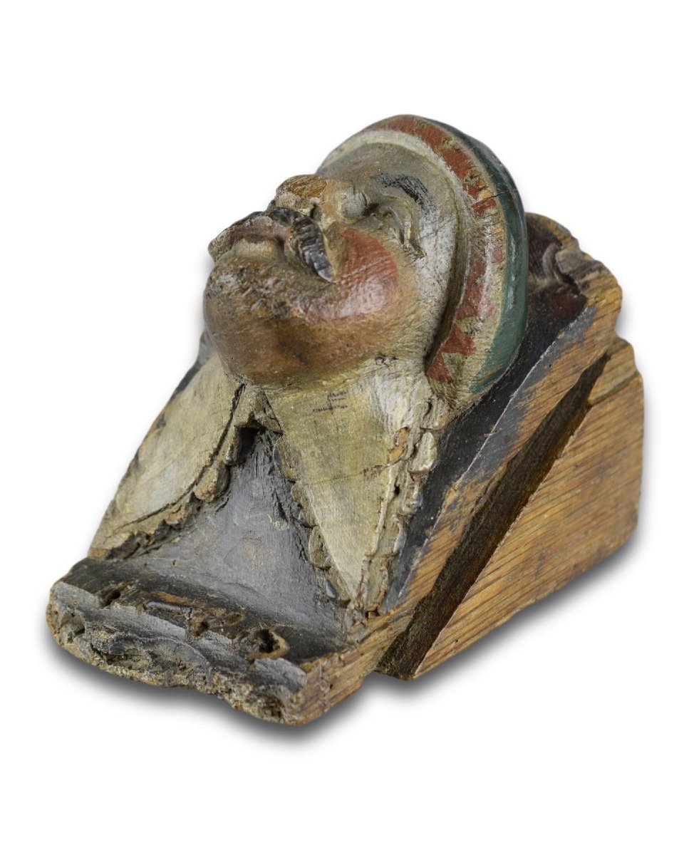 Corbeau En Chêne Polychromé à Tête d'Homme. Nord De La France, XVIIe Siècle.-photo-6