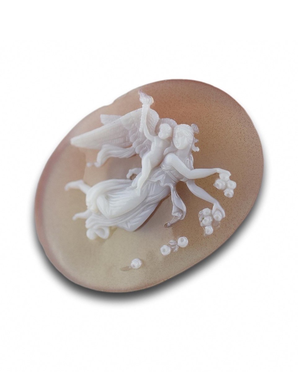 A Sardonyx Cameo Of Aurora And Cupid. Italian, 19th Century.-photo-3