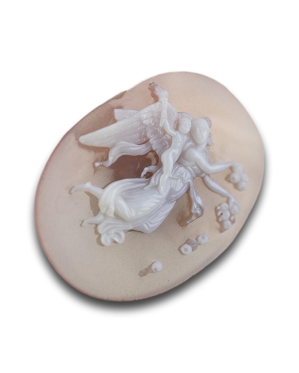 A Sardonyx Cameo Of Aurora And Cupid. Italian, 19th Century.-photo-3