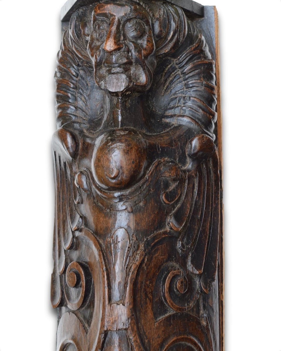 Paire De Pilastres En Noyer En Forme De Grotesques. Français, Fin Du XVIe Siècle.  -photo-3
