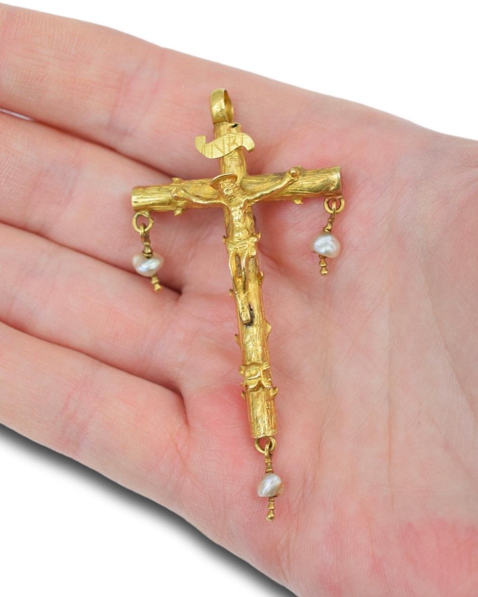 Gold & Enamel Crucifix Pendant With Baroque Pearls. Spanish, Late 16th Century.-photo-4