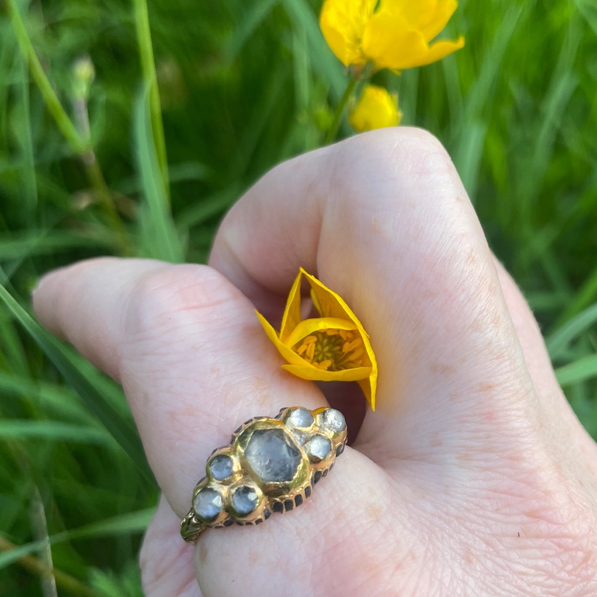 Bague En Or Et émail Avec Pâtes Facettées Ou Cristaux De Roche. Européen, XVIIe Siècle  -photo-4