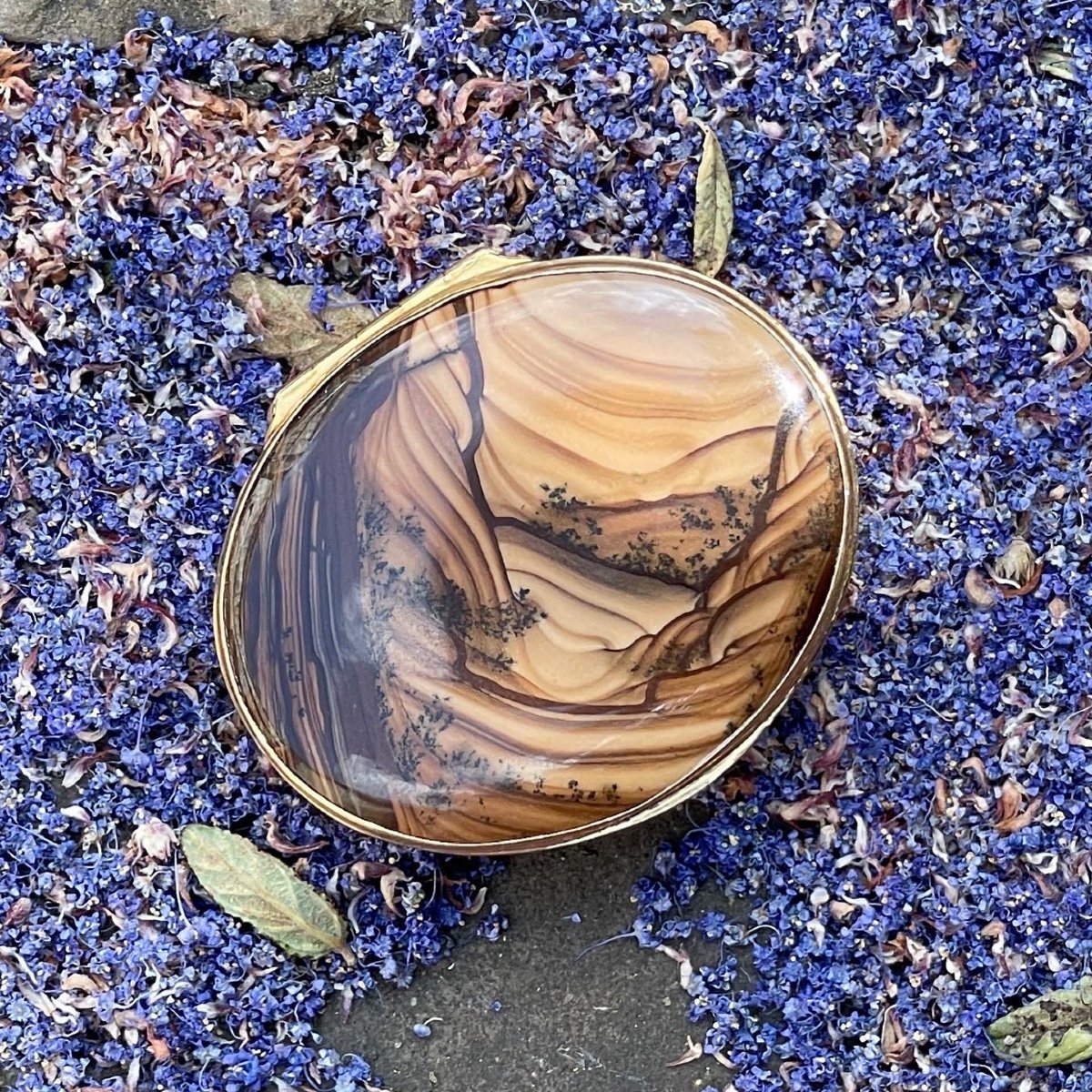 Tabatière En Agate De Bois Pétrifié Montée d'Or. Anglais, XVIIIe Siècle.  -photo-5