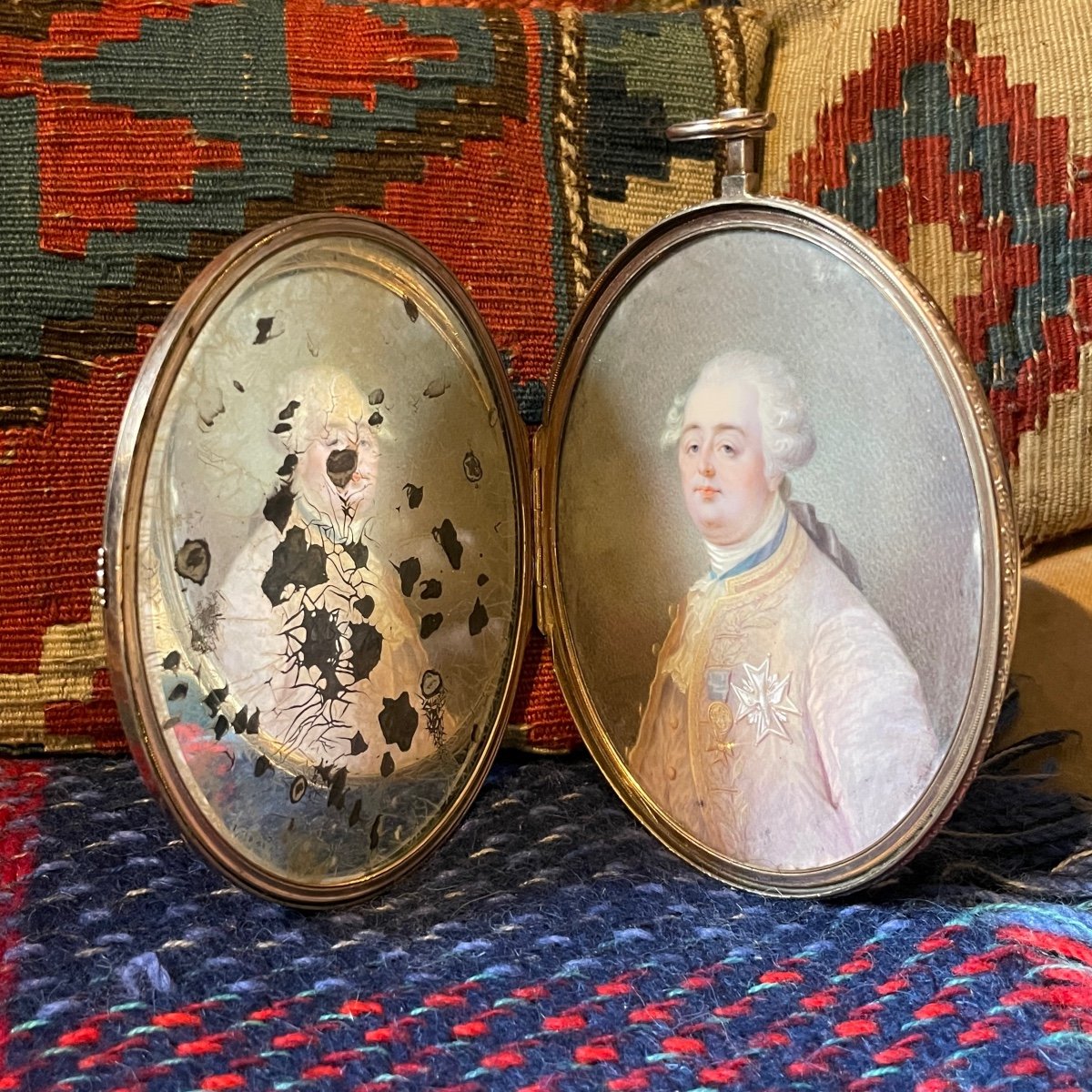 Miniature En écaille Et Nacre Du Roi Louis XVI. Français, XVIIIe Siècle -photo-7