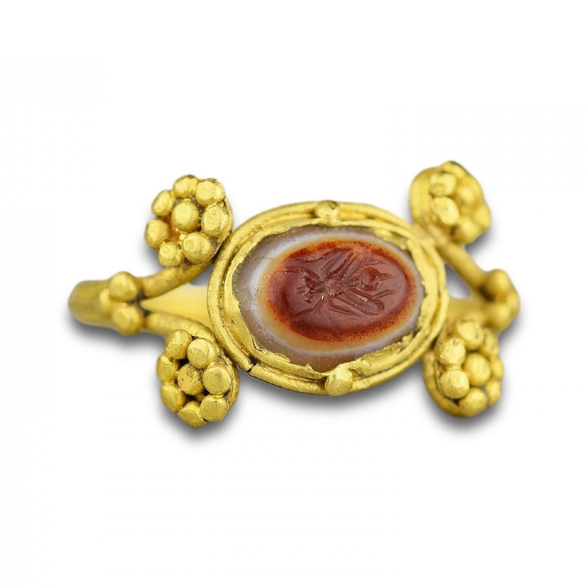 Ancient Gold Ring With An Agate Intaglio Of A Fly. Roman, 2nd - 3rd Century Ad.-photo-3